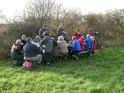 Nogle timers trampen rundt i tung ler, giver en god appetit